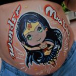 belly painting supereroi